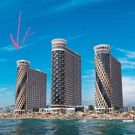 شقة Orbi Sea Tower Block A باتومي المظهر الخارجي الصورة